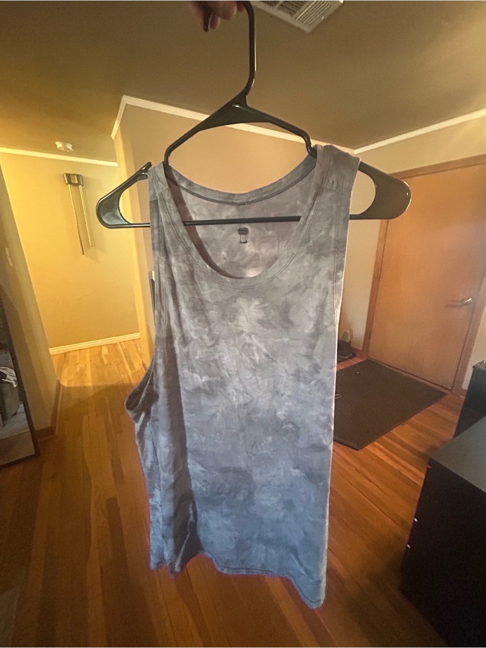 Lululemon Men’s Tank Top Medium